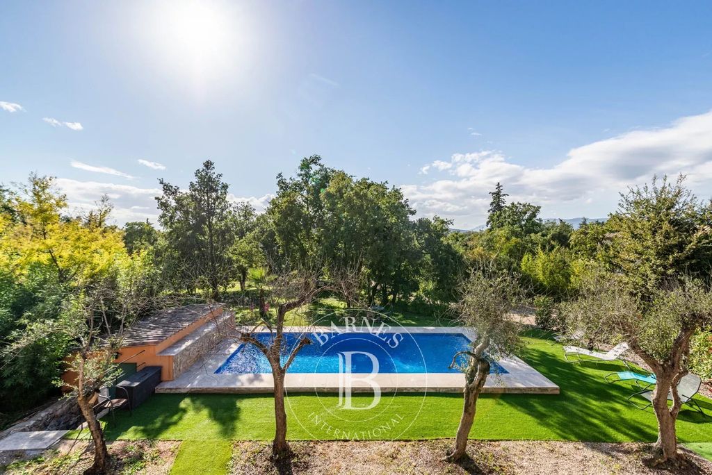 Property photo 3 of 18