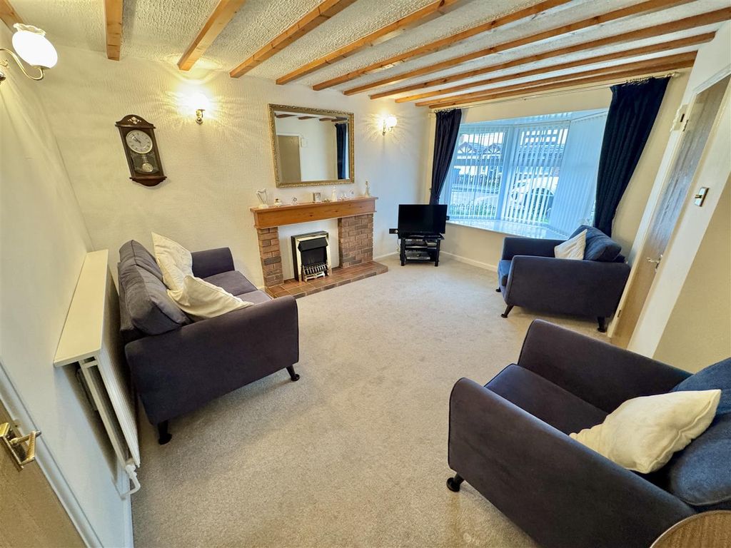 Property photo 2 of 12 Living Room