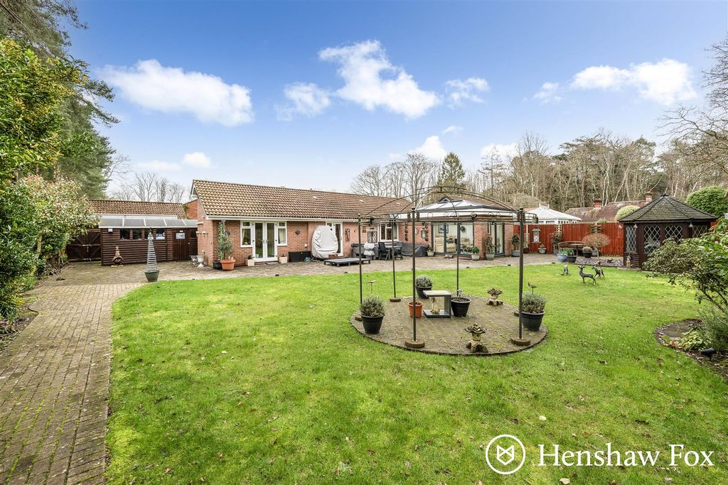 Property photo 2 of 18 1277392 (26) Copy - Copy.Jpg