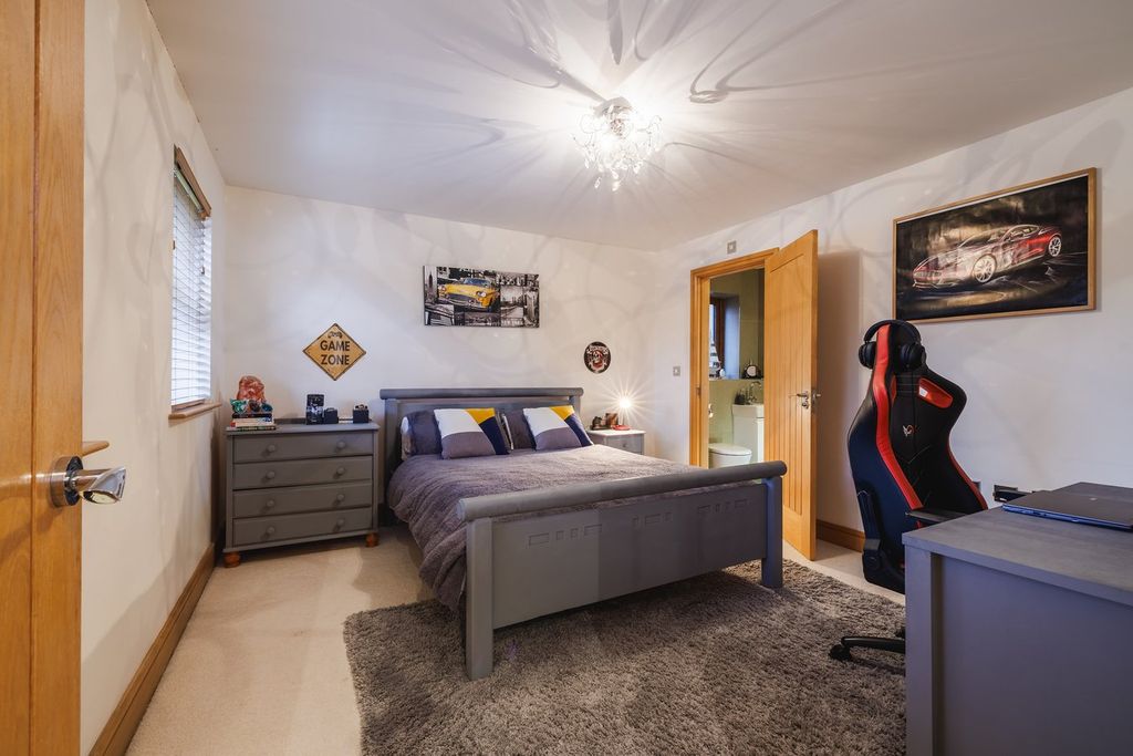 Additional image 24 of 6 bed detached house for saleAber Llwchwr, Llangennech SA14