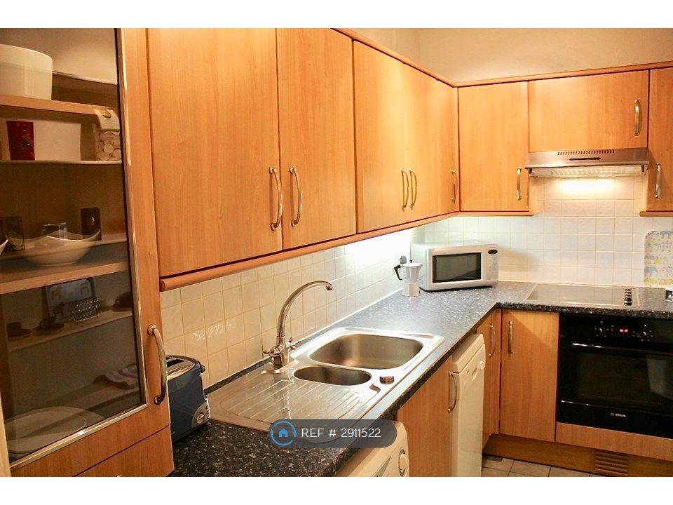 Property photo 3 of 6