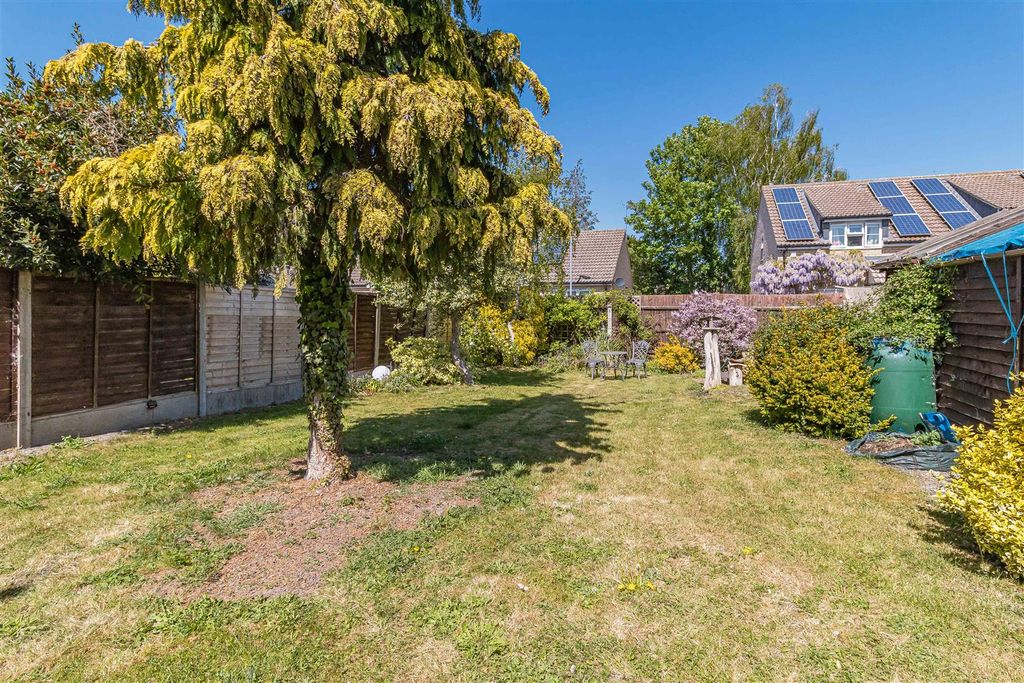 Property photo 2 of 17 18_80897.Jpg