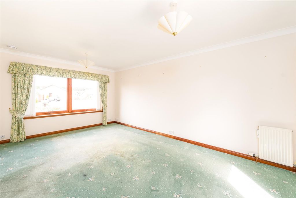 Property photo 3 of 18 12_Bennecourt_Drive_Coldstream-03.Jpg