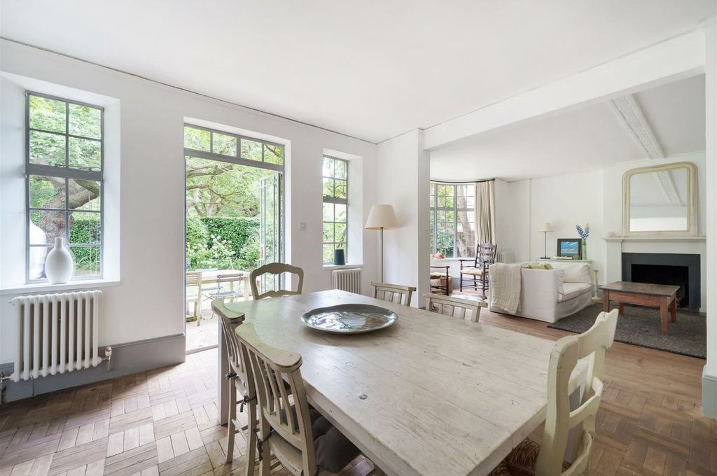 Property photo 3 of 13 Picture No. 33