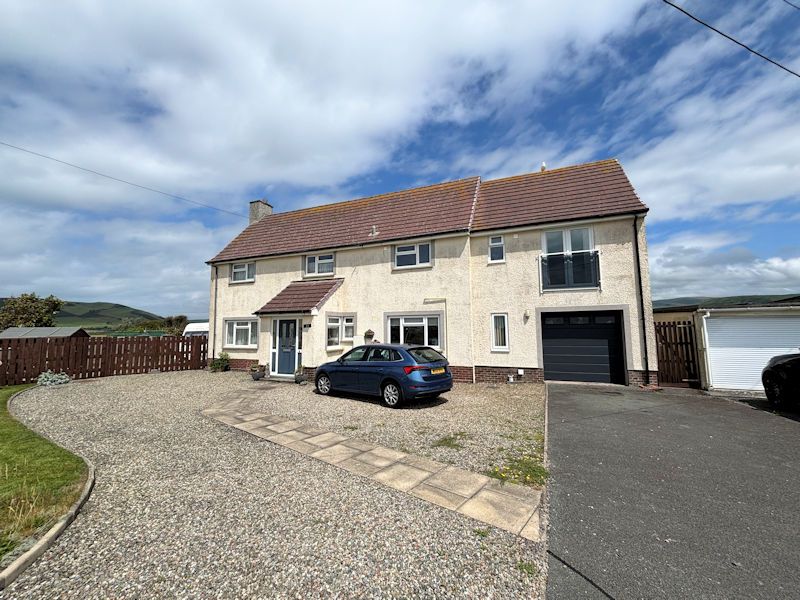 Property photo 1 of 53