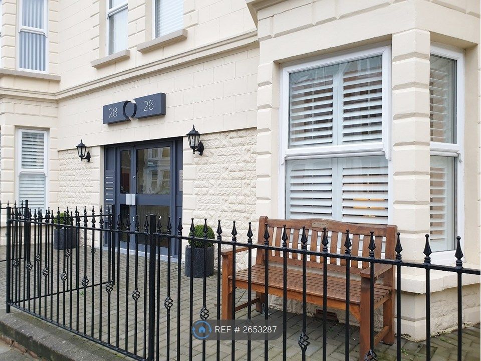 Property photo 1 of 8