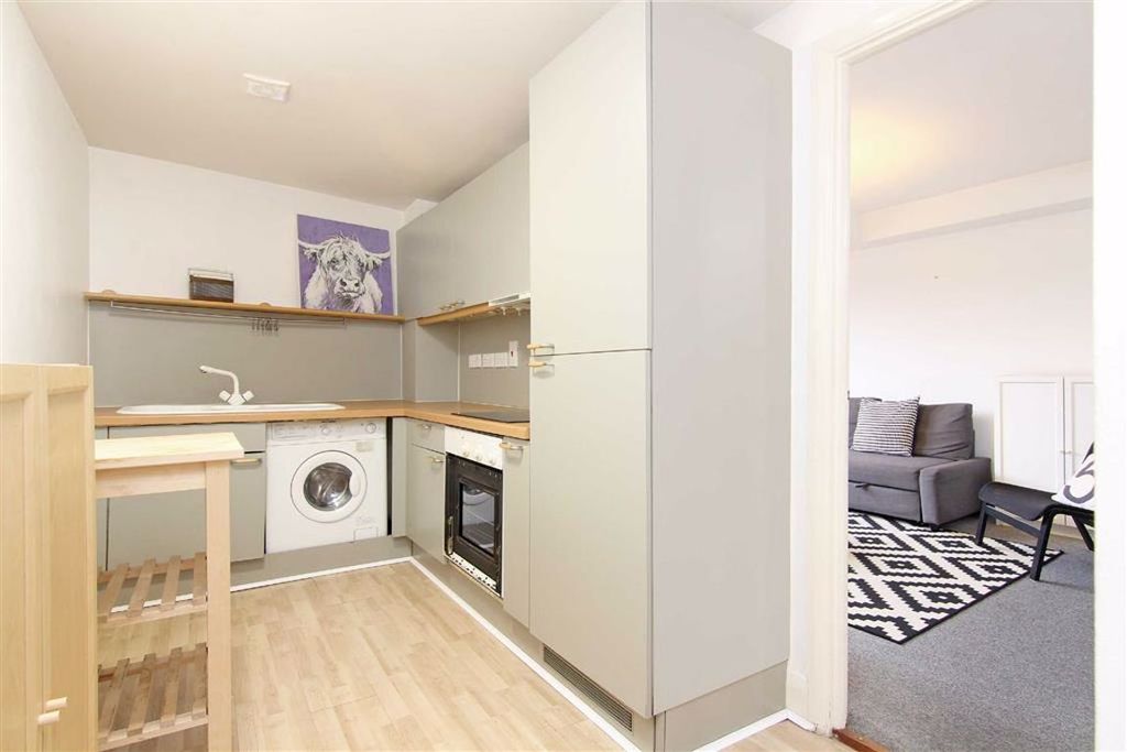 Property photo 3 of 4