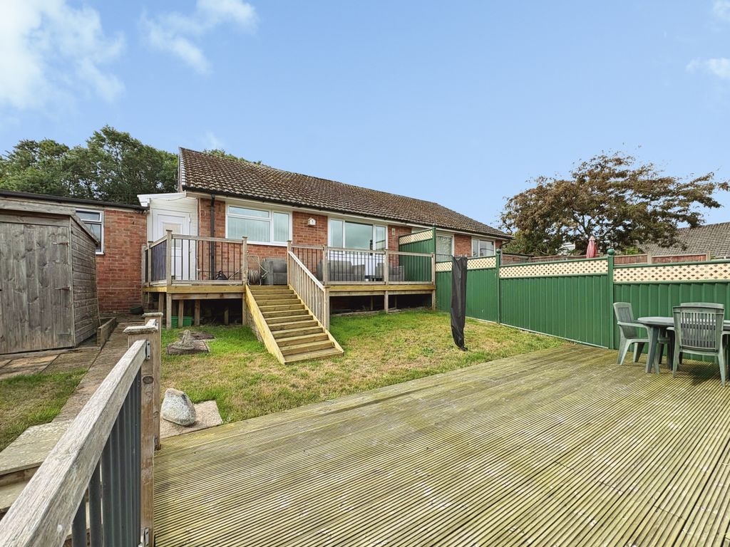 Property photo 2 of 24 9F096635-1-9