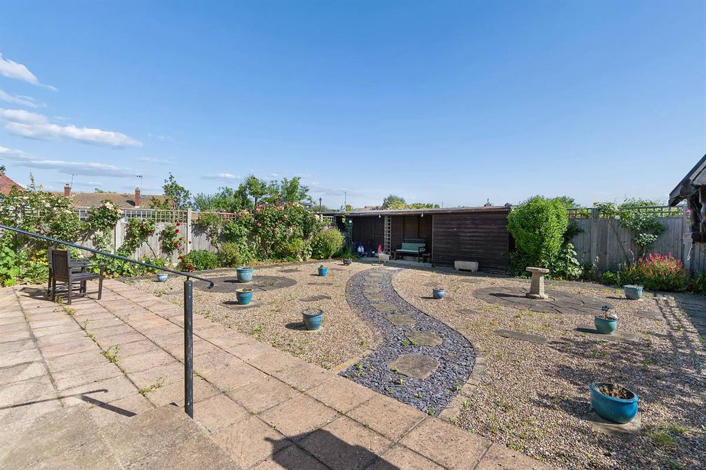 Property photo 2 of 15