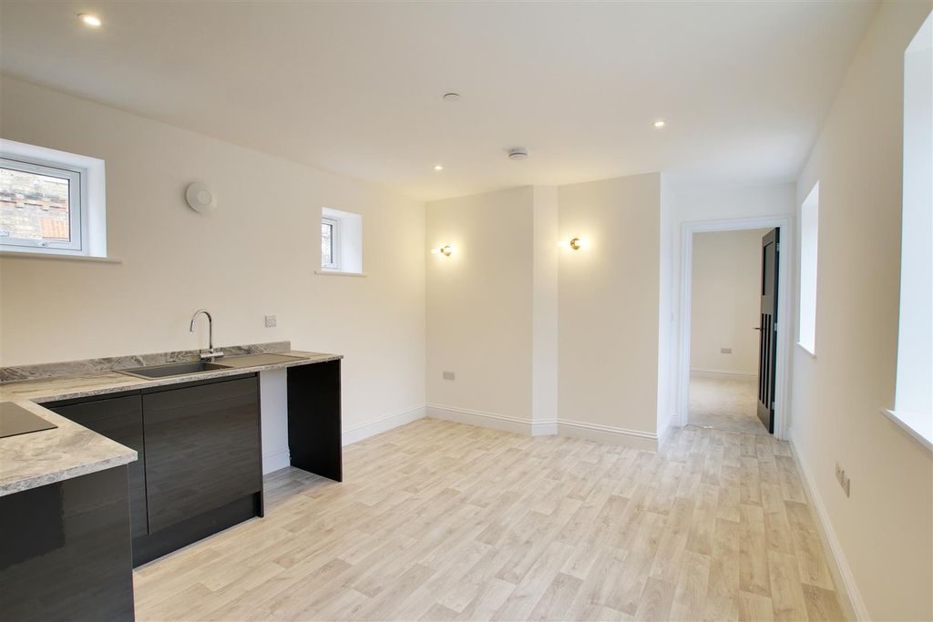 Property photo 3 of 10 Img_7846-Img_7848.Jpg