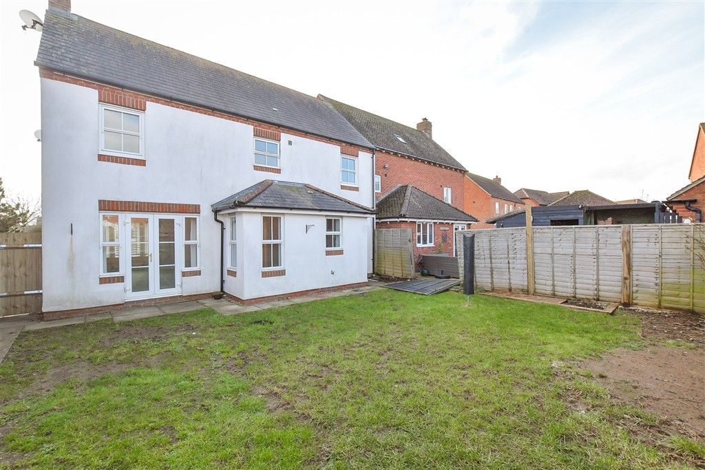 Property photo 2 of 11 Rear Garden