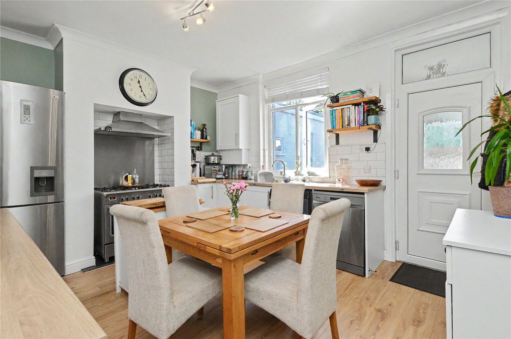 Property photo 3 of 13 Picture No. 13