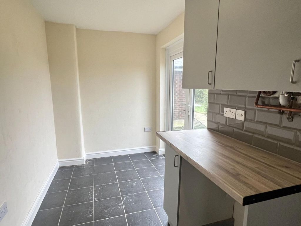 Additional image 4 of 3 bed semi-detached house to rentBryn Mawr Road, Holywell CH8