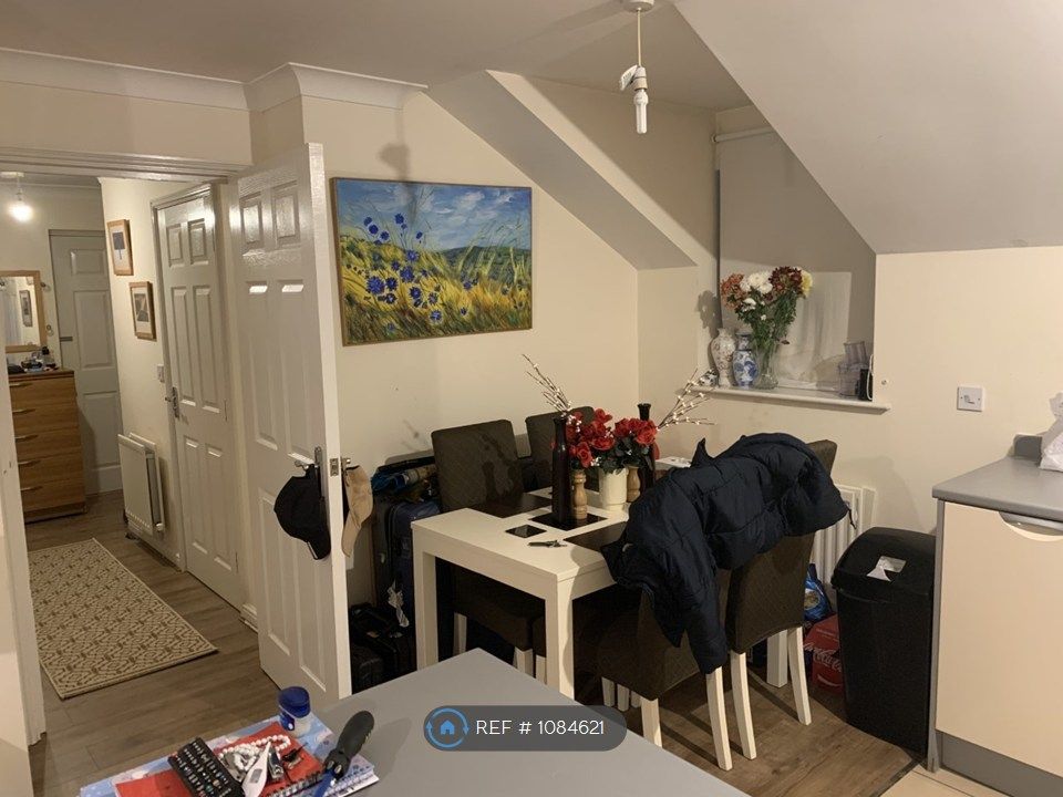 Property photo 2 of 7 Living