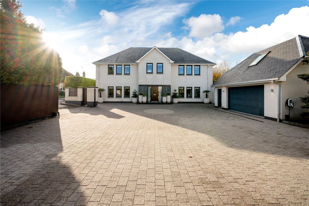 Property photo 1 of 35 Front Exterior