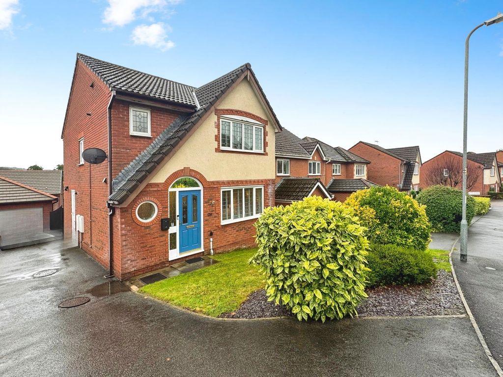 Property photo 1 of 26