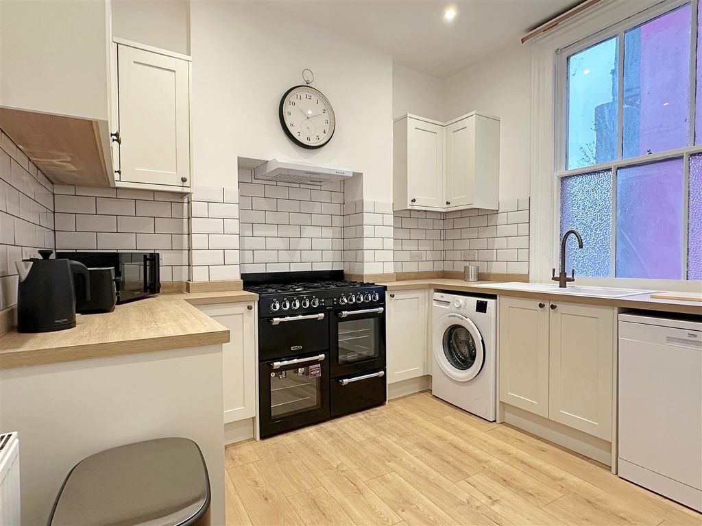 Property photo 3 of 11 Img_2630.Jpg