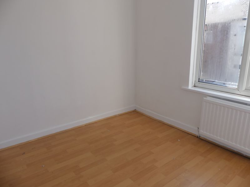 Property photo 1 of 9 Photo 15