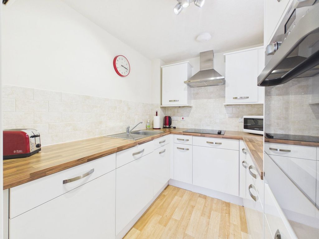 Property photo 3 of 7