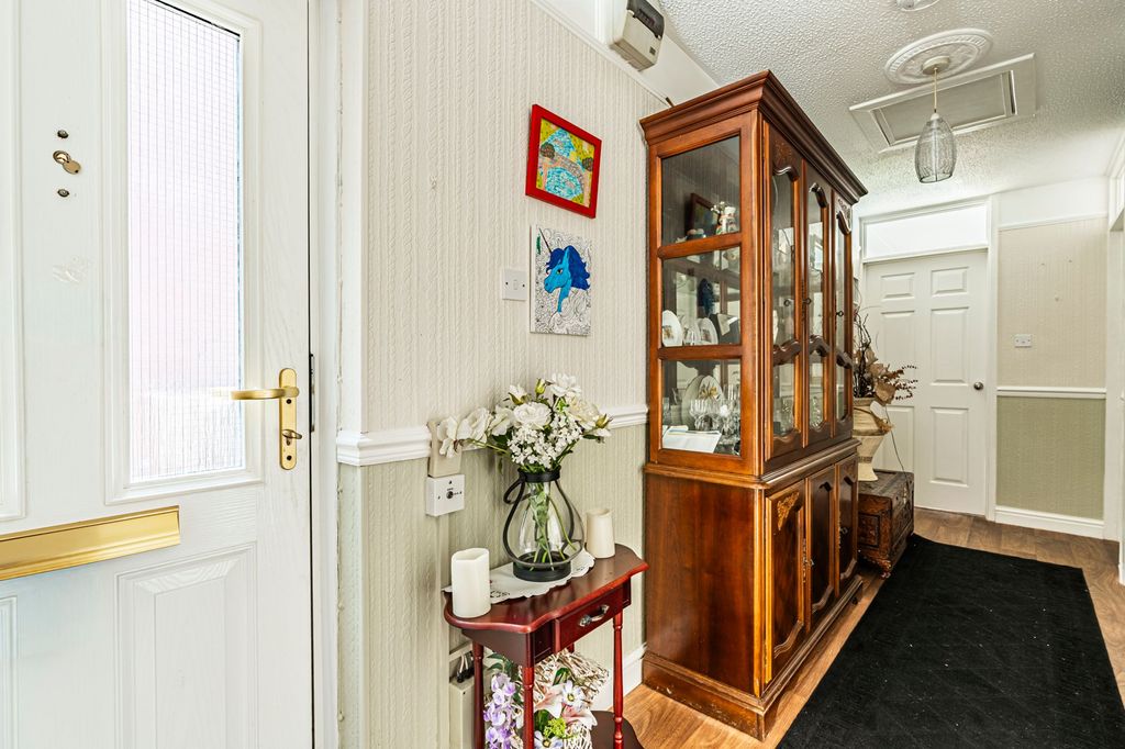 Additional image 5 of 2 bed flat for saleCedar Crescent, Tonteg CF38