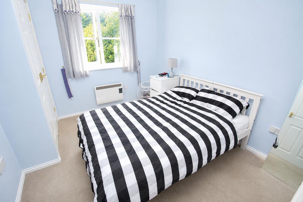 Property photo 3 of 7 6198F05c-B01A-43Fb-9De5-1B9Afd913507.Png