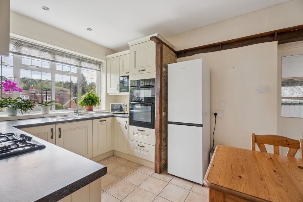 Property photo 3 of 14