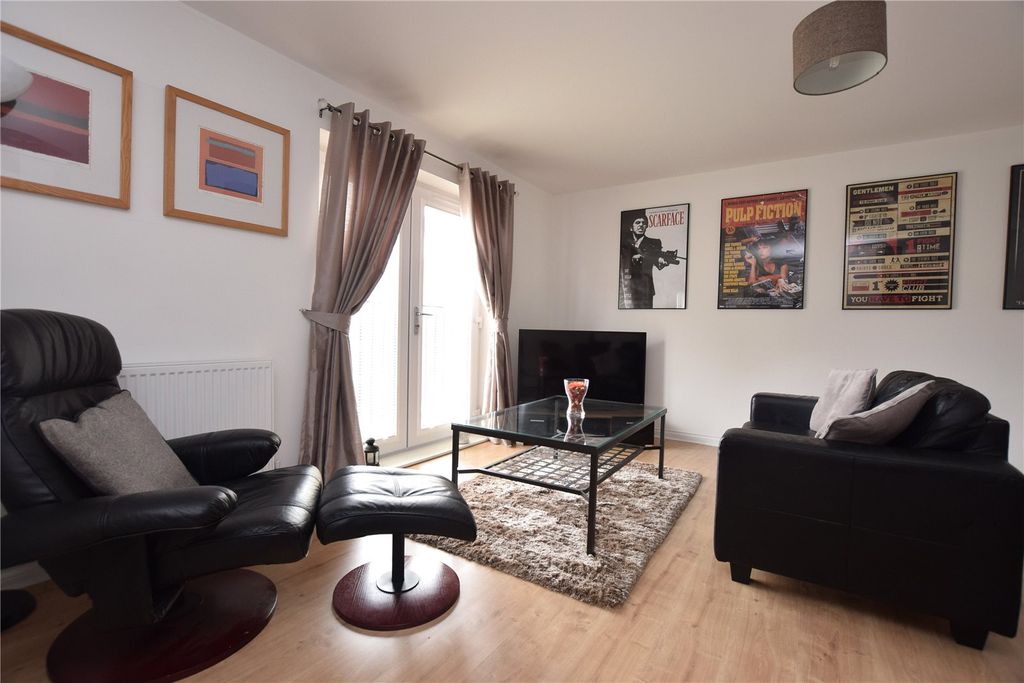 Property photo 2 of 7 Picture No. 04