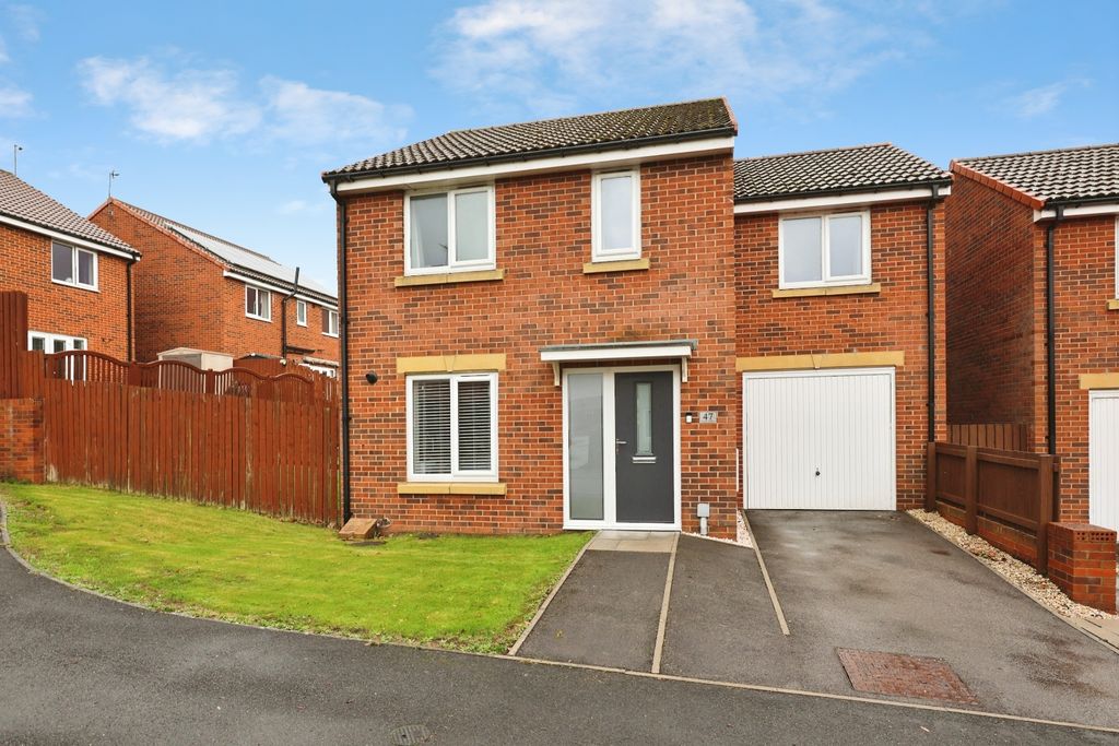 Property photo 1 of 15 Pbox-Img.Jpg