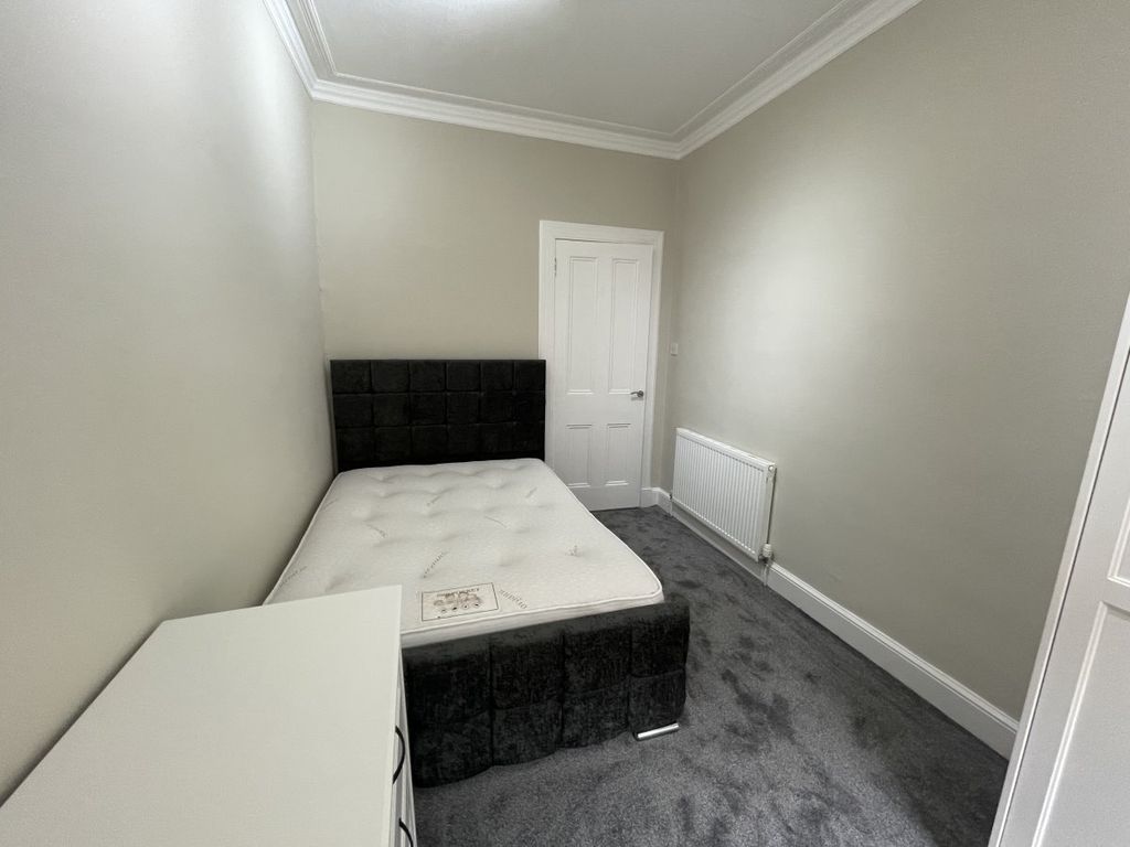 Property photo 3 of 10 Gallery
