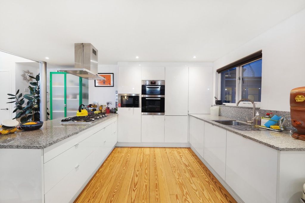 Property photo 2 of 20 1 (5).Jpg