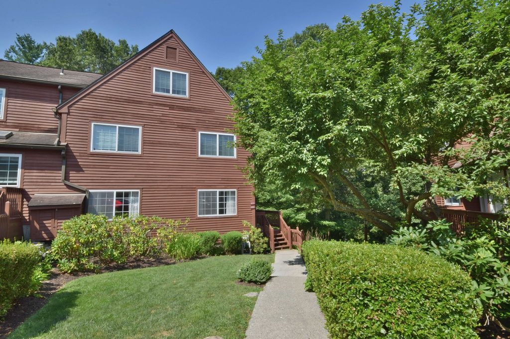 Property photo 1 of 31
