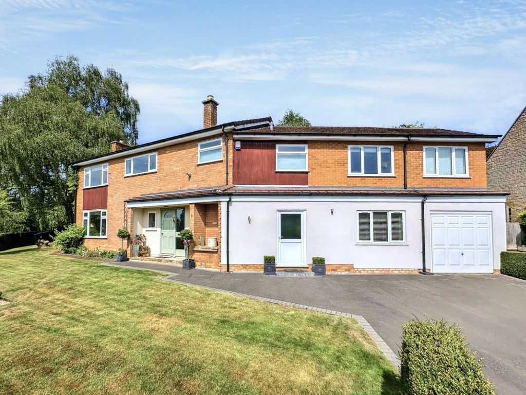 Property photo 3 of 51 35685611