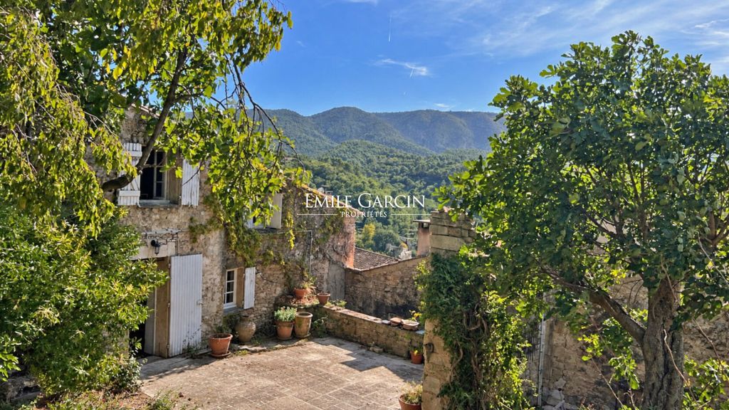 Property photo 1 of 9 For Sale - Renovation Project - Village House - Garden - Stunning Views