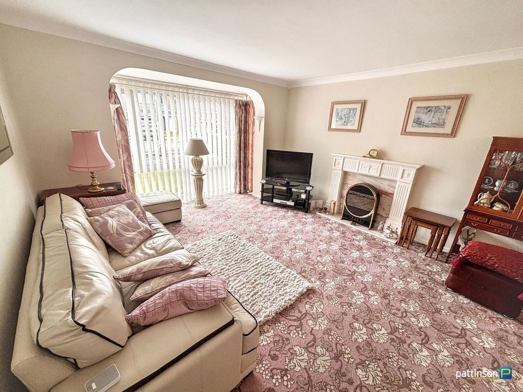 Property photo 2 of 24
