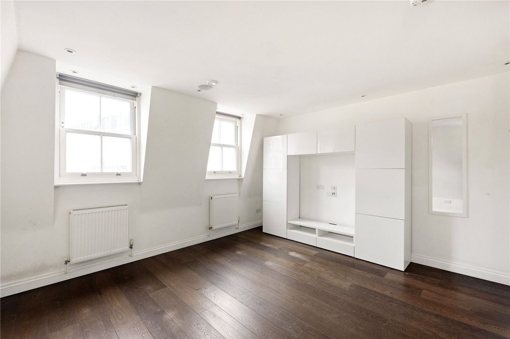 Property photo 3 of 12 Picture No. 14