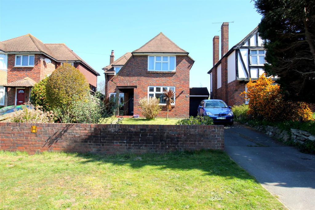 Property photo 1 of 13 External Front.Jpg