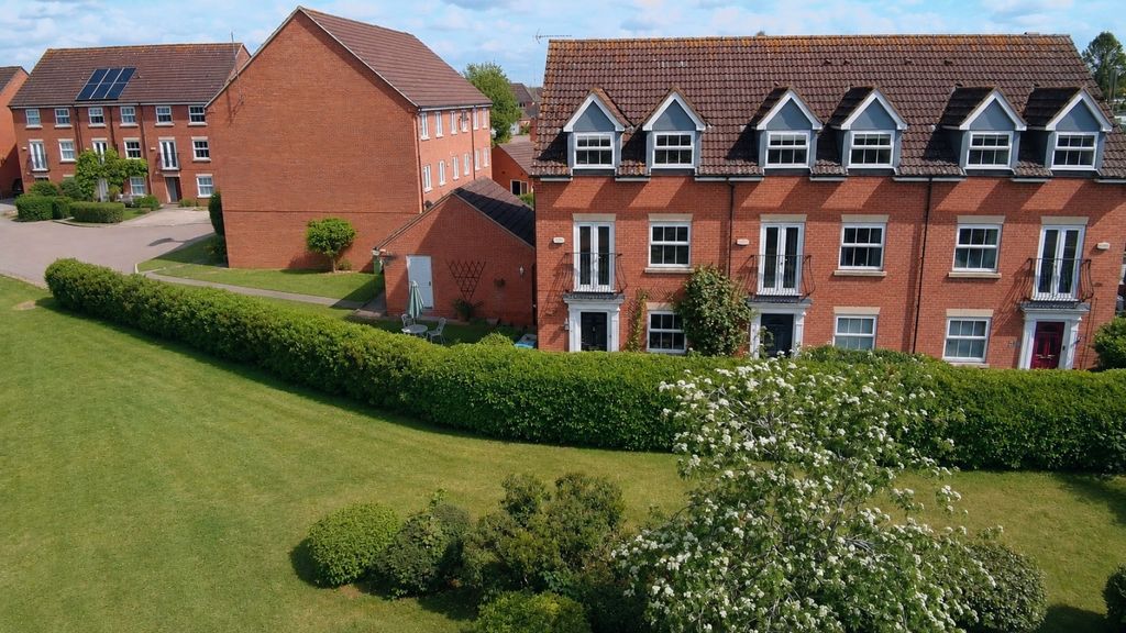 Property photo 1 of 21 Drone 2