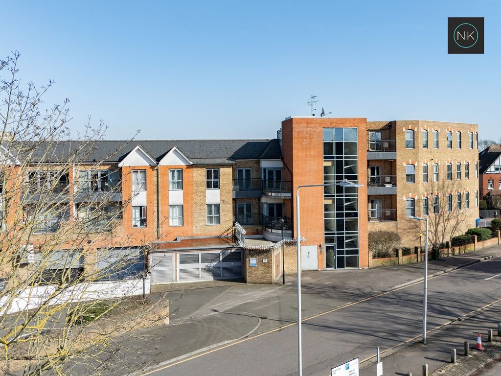 Property photo 1 of 18 2594101