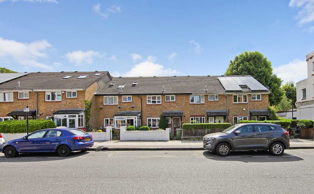 Property photo 1 of 7