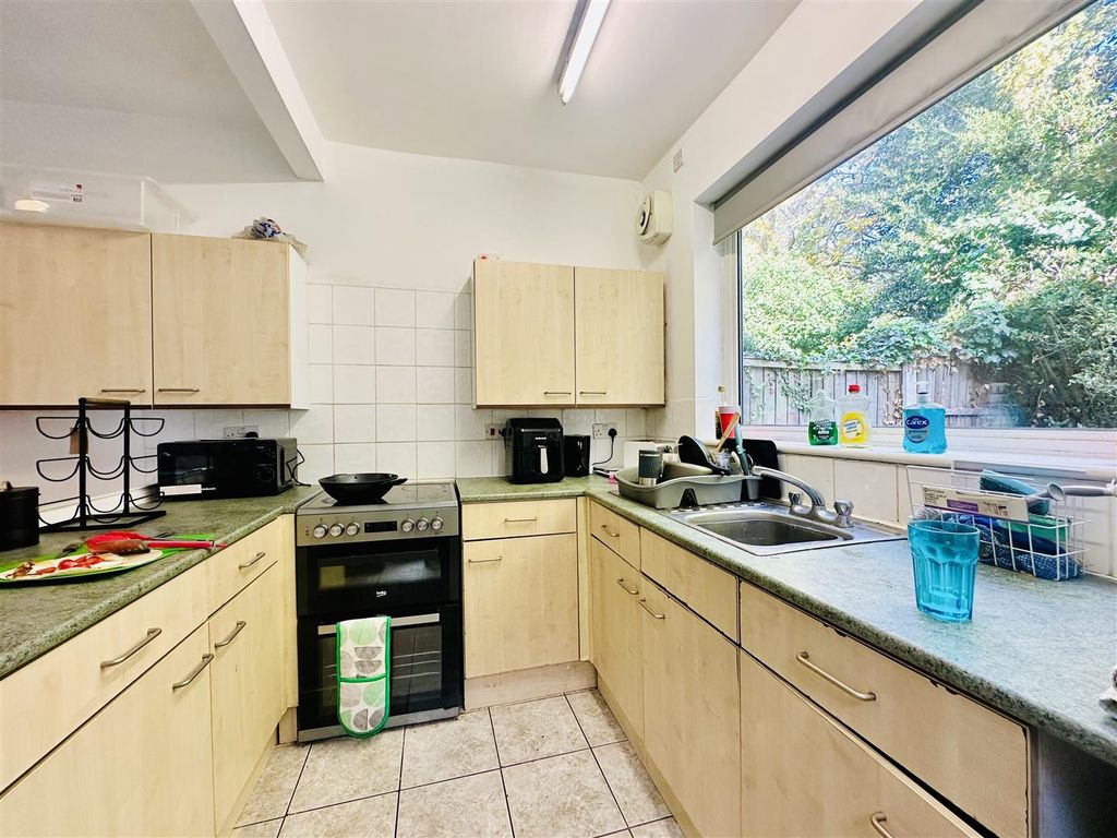 Property photo 1 of 16 Image00005.Jpeg