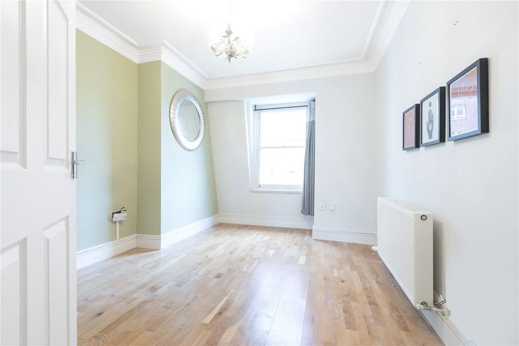 Property photo 3 of 5