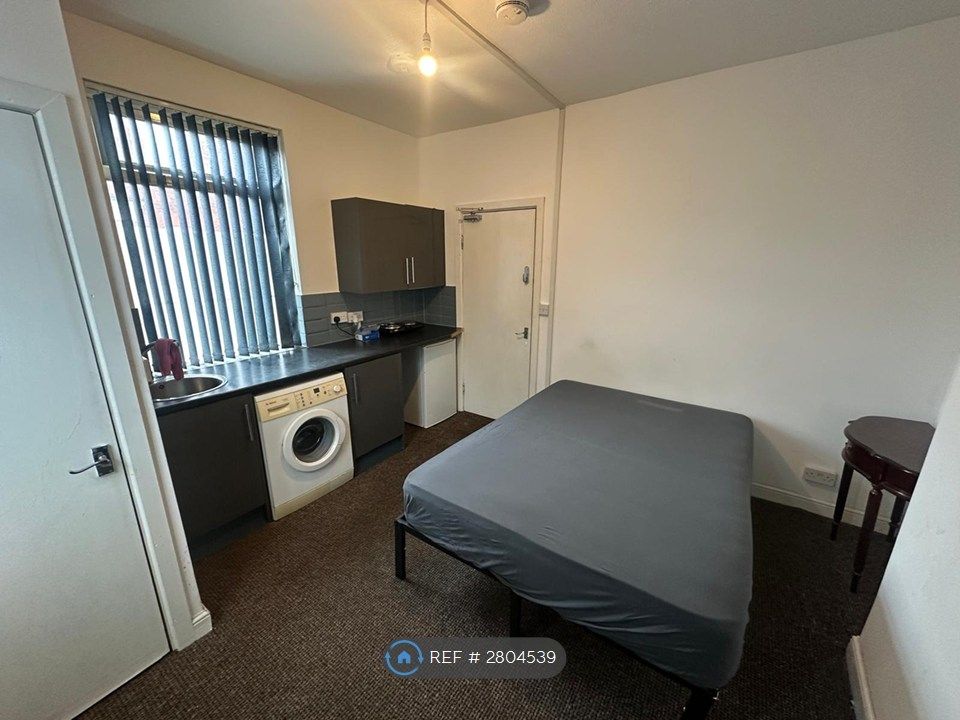 Property photo 2 of 9
