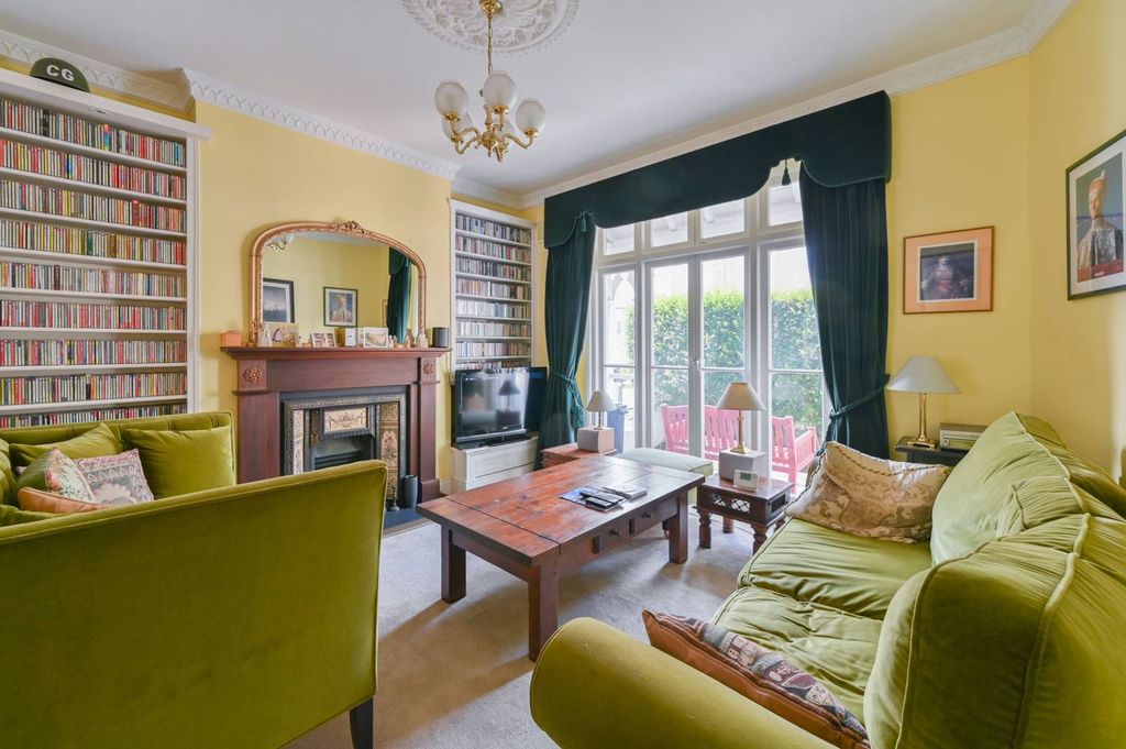 Property photo 1 of 26