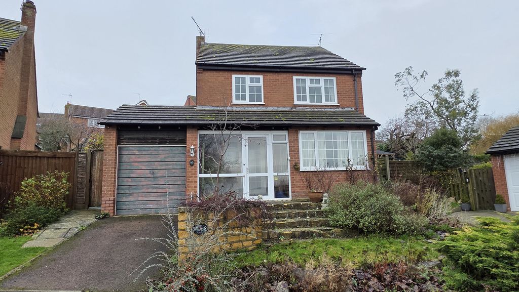 Property photo 1 of 17