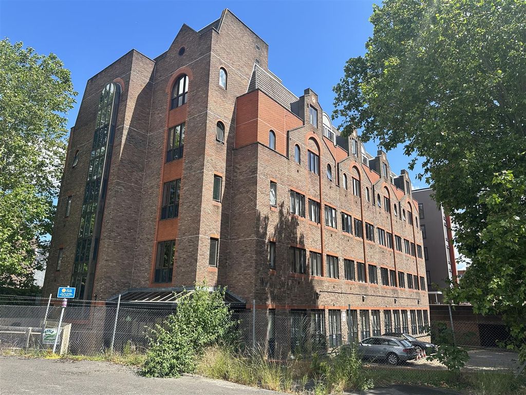 Property photo 1 of 6 Img_4465.Jpg