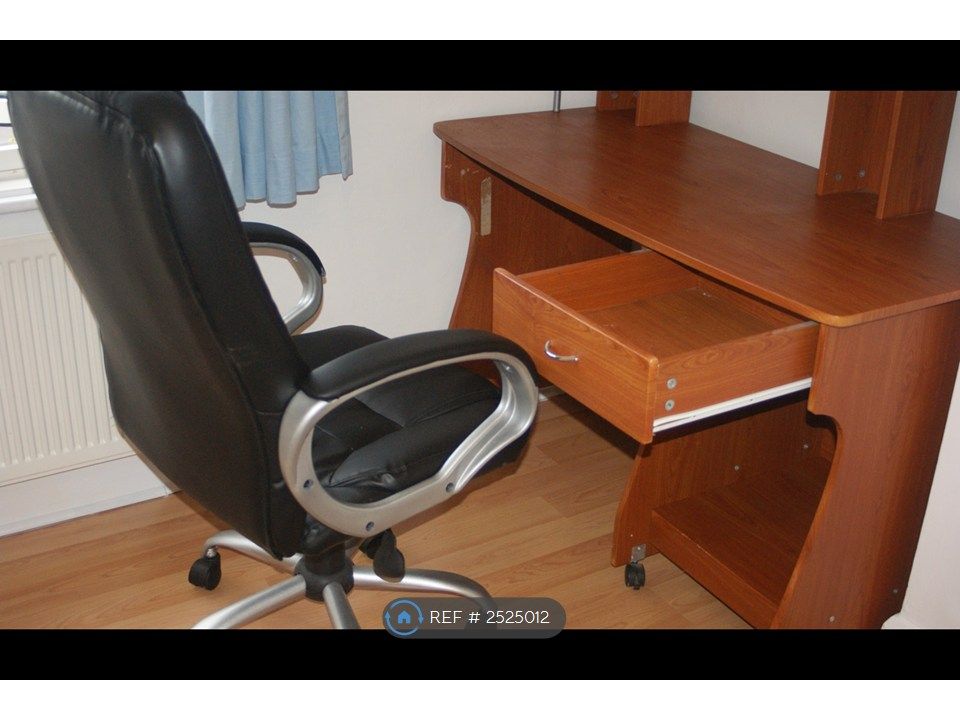 Property photo 3 of 7 Work Area