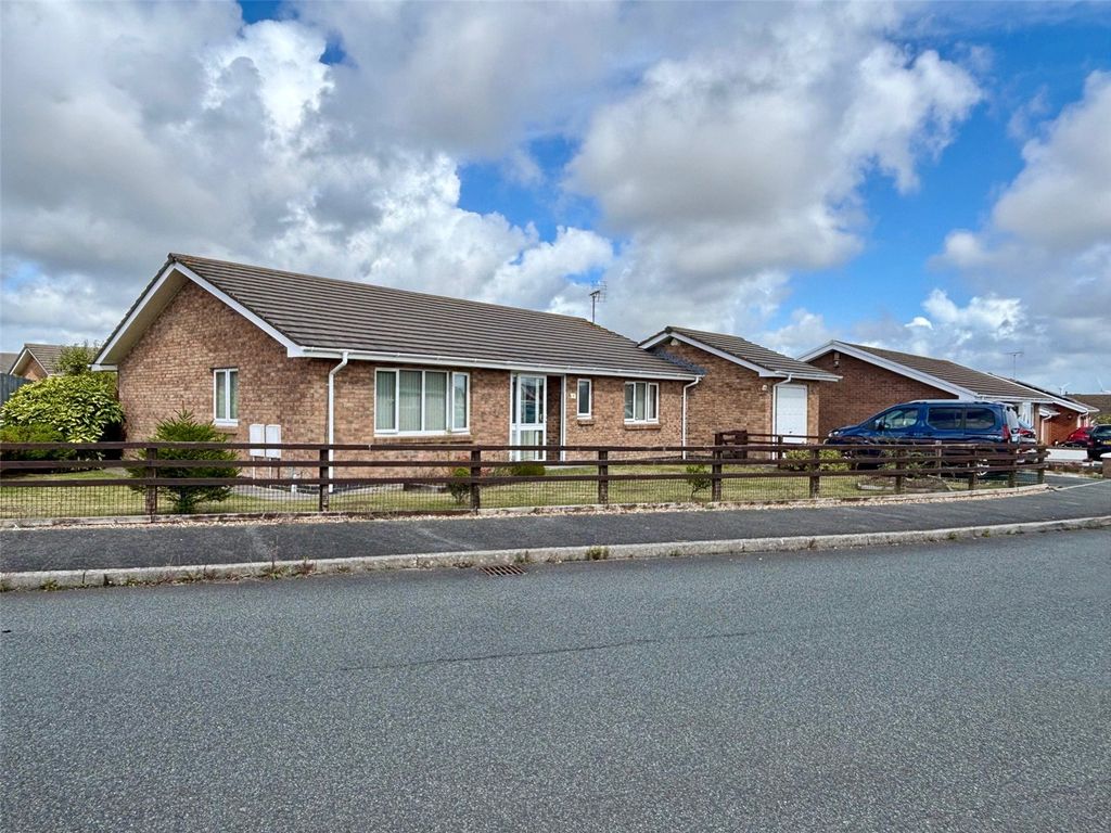 Additional image 12 of 3 bed bungalow for saleSkomer Drive, Milford Haven, Pembrokeshire SA73