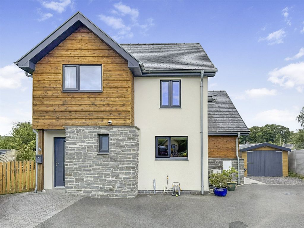 Property photo 1 of 27 Picture No. 31