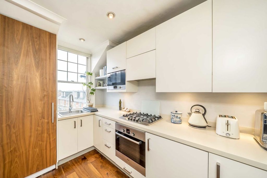 Property photo 2 of 4