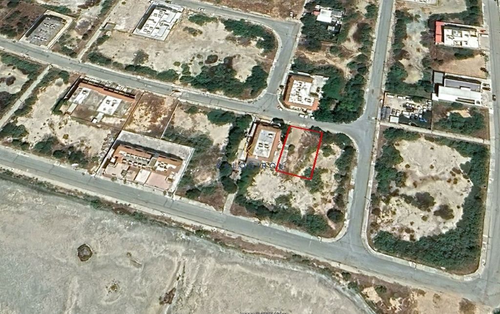 Property photo 2 of 8